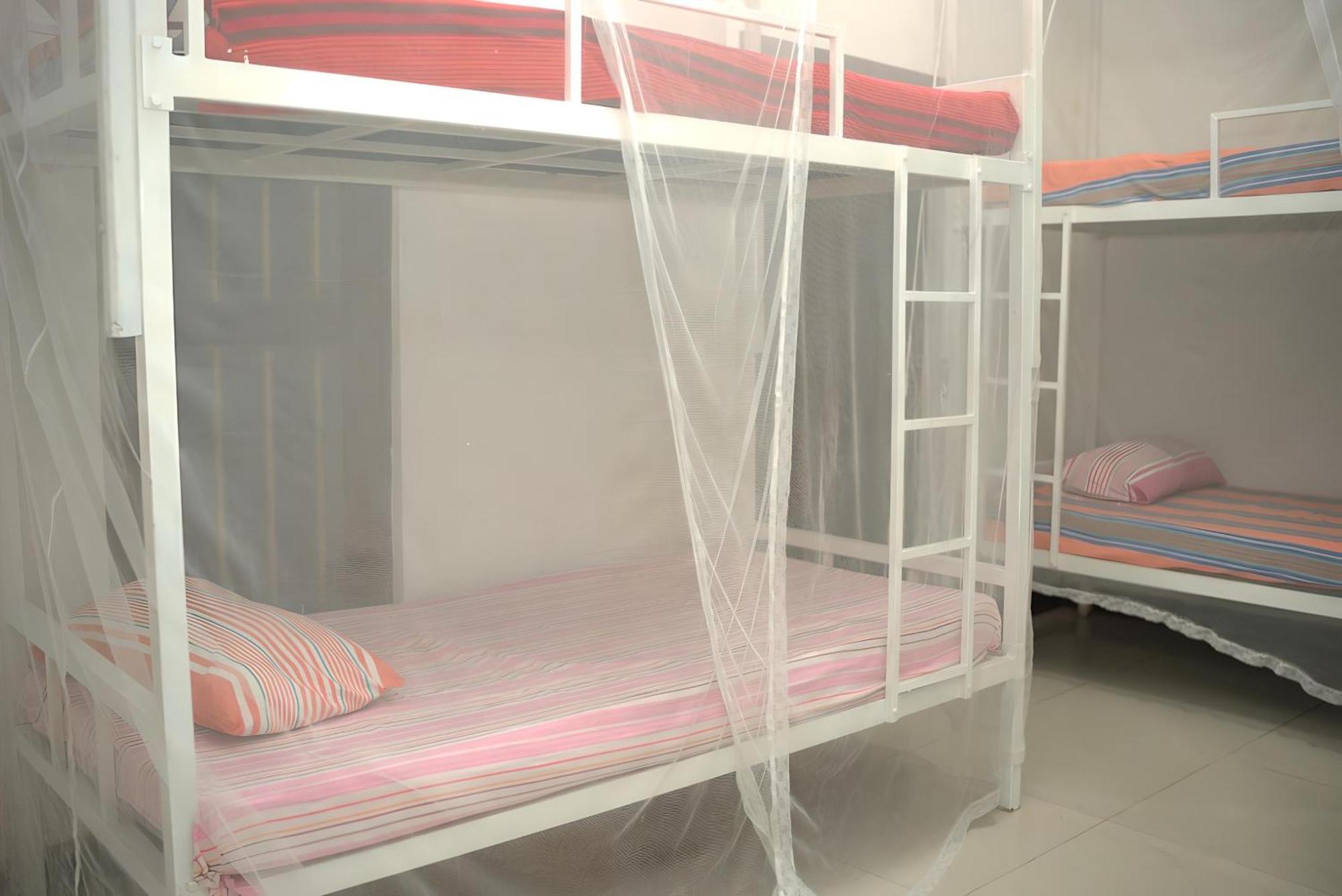 Travellers Hostel Hikkaduwa Eksteriør bilde