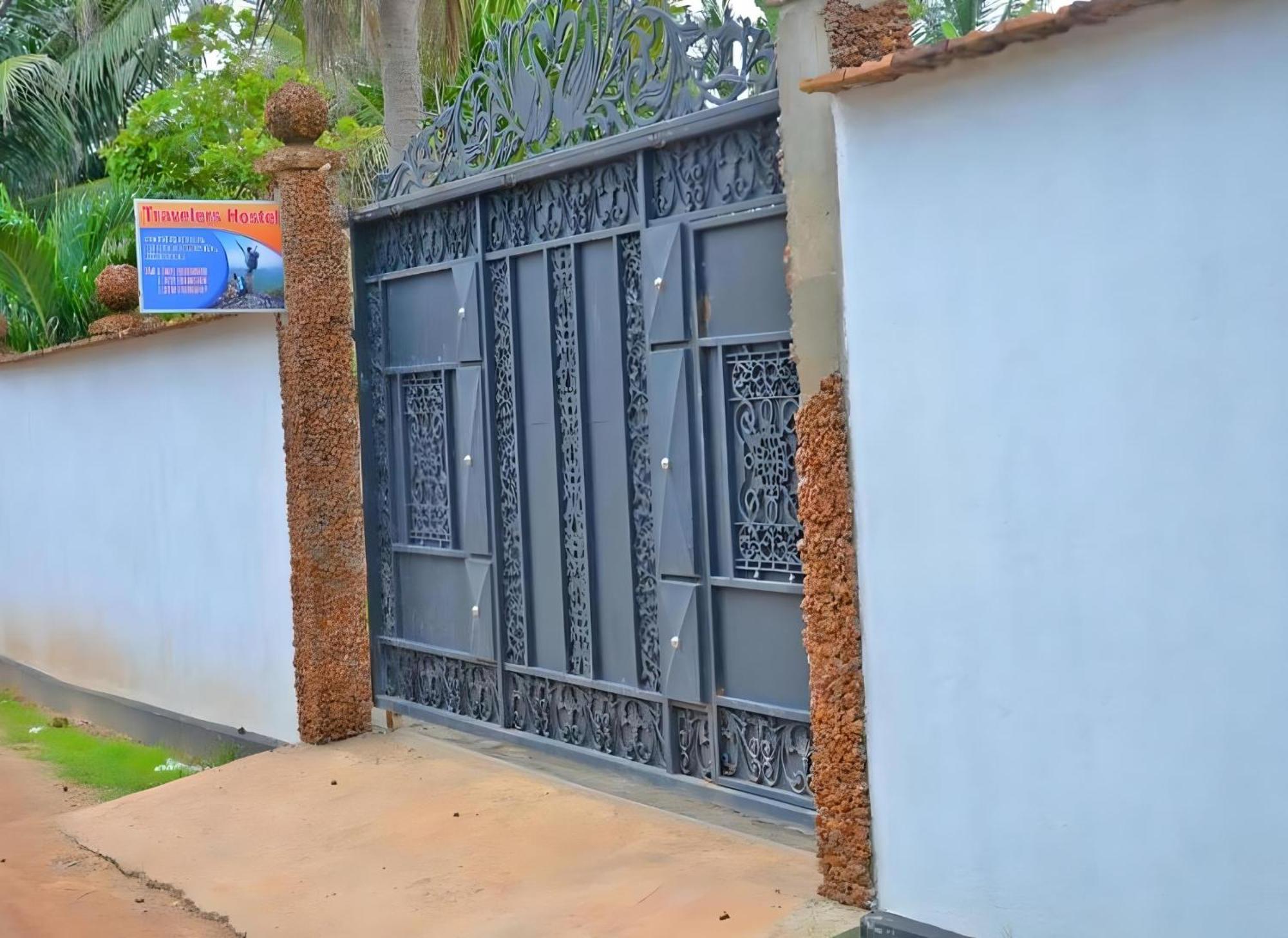 Travellers Hostel Hikkaduwa Eksteriør bilde