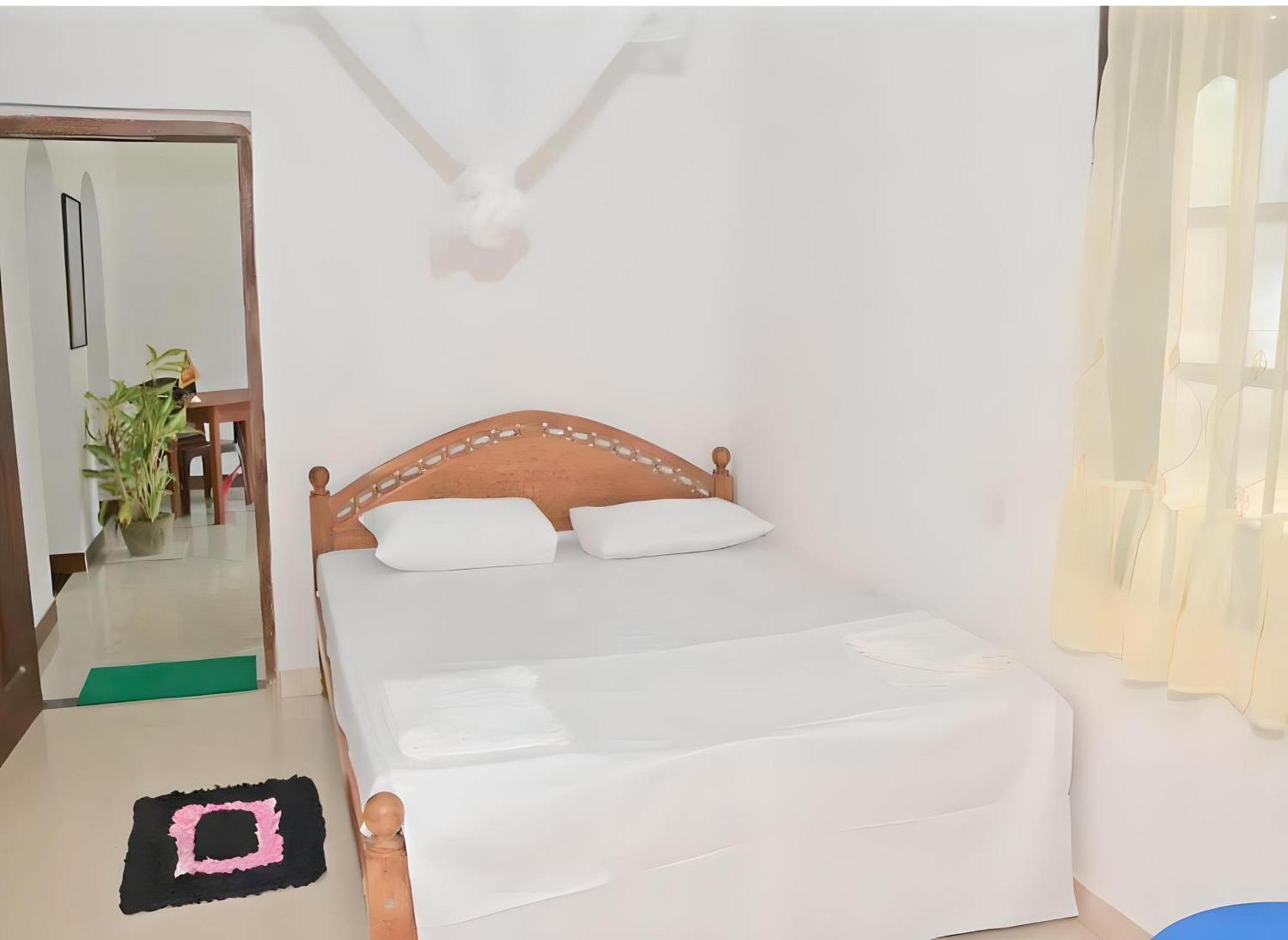 Travellers Hostel Hikkaduwa Eksteriør bilde